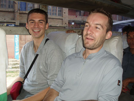 bus002